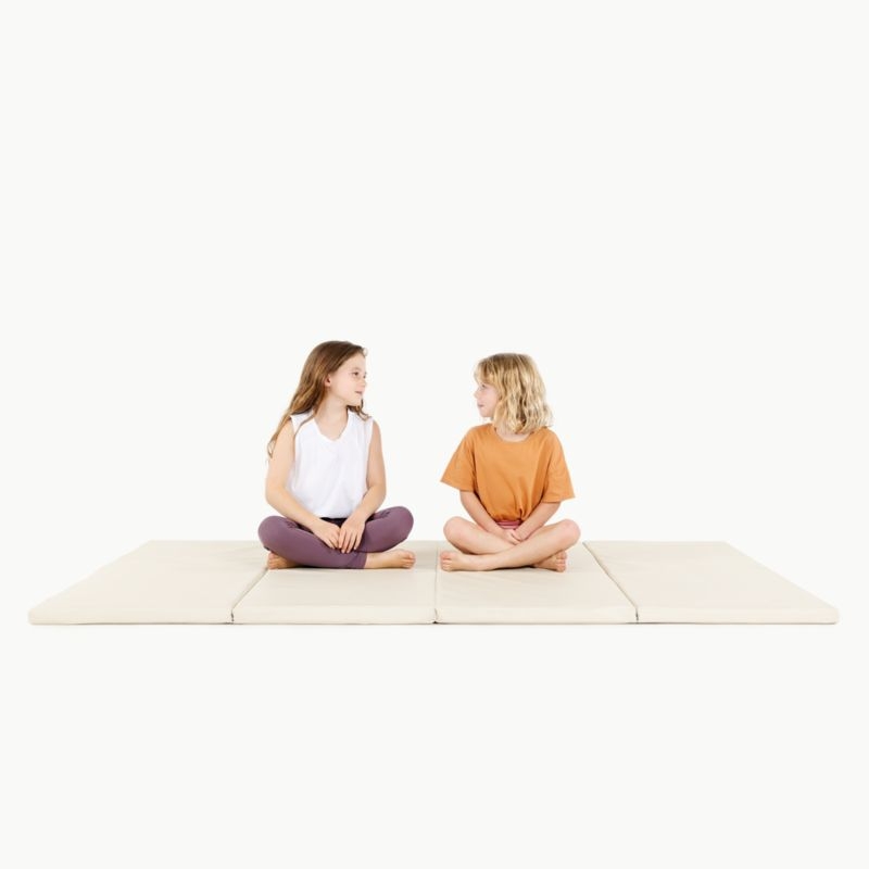 Gathre Ivory Vegan Leather Toddler Tumbling Mat - Image 2