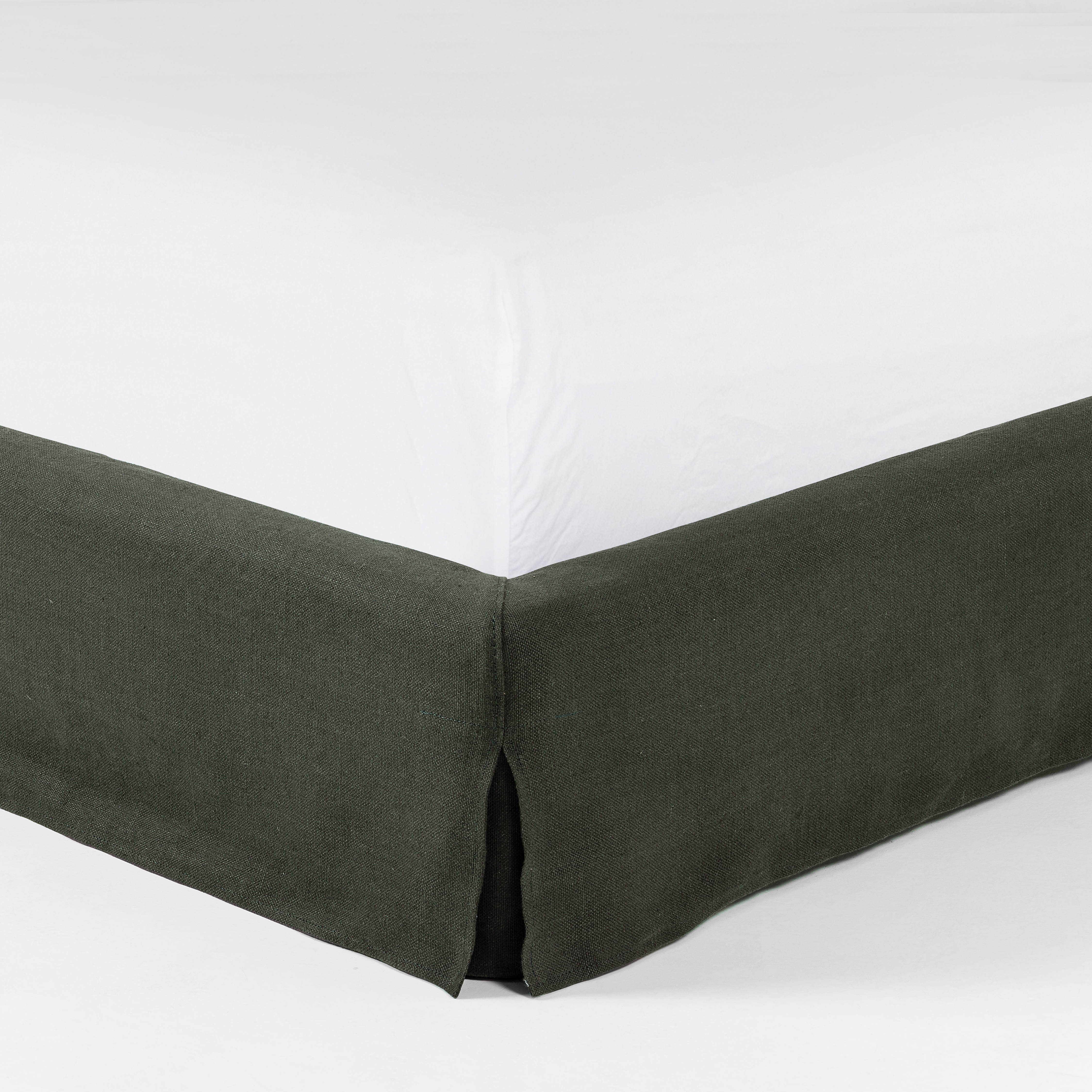 Aidan Slipcover Bed-Brussels Pine-Queen - Image 4