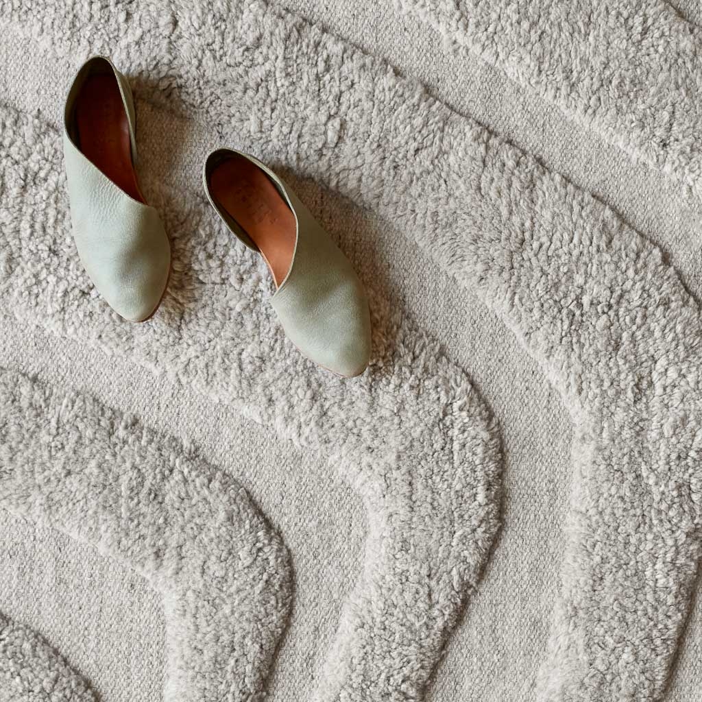 The Citizenry Rahi Hand-Knotted Accent Rug | 2' x 3' | Ecru - Image 5