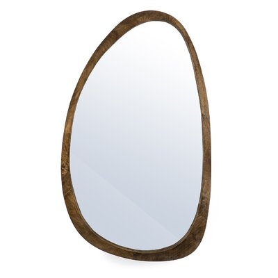 Plectro Beveled Magnifying Accent Mirror [AVAIL. OCT 2021] - Image 0