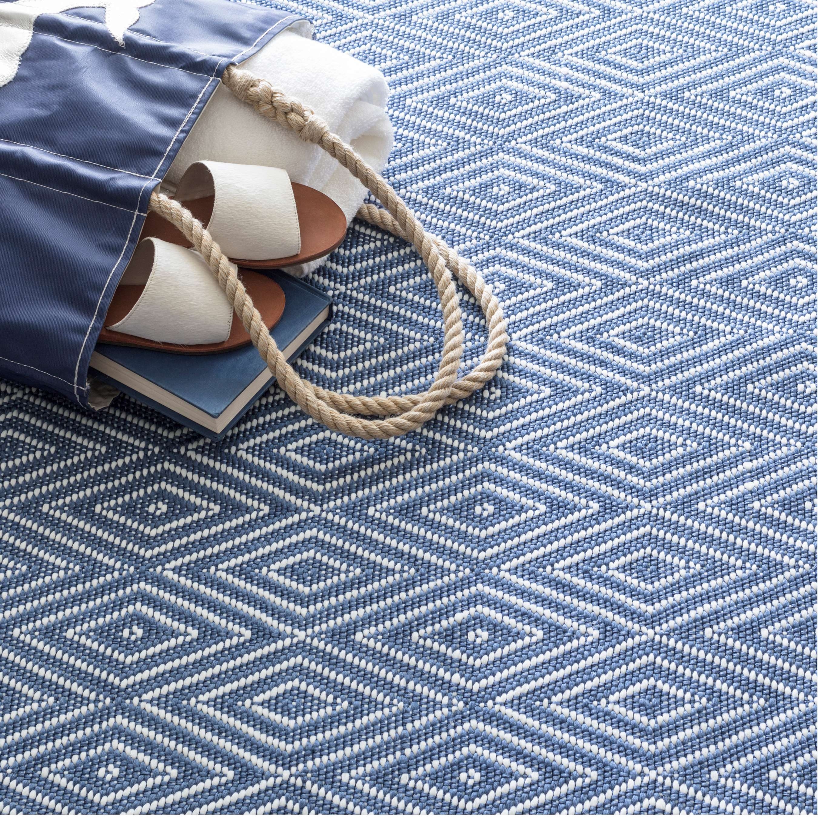 Diamond Denim/White Handwoven Indoor/Outdoor Rug - Image 1