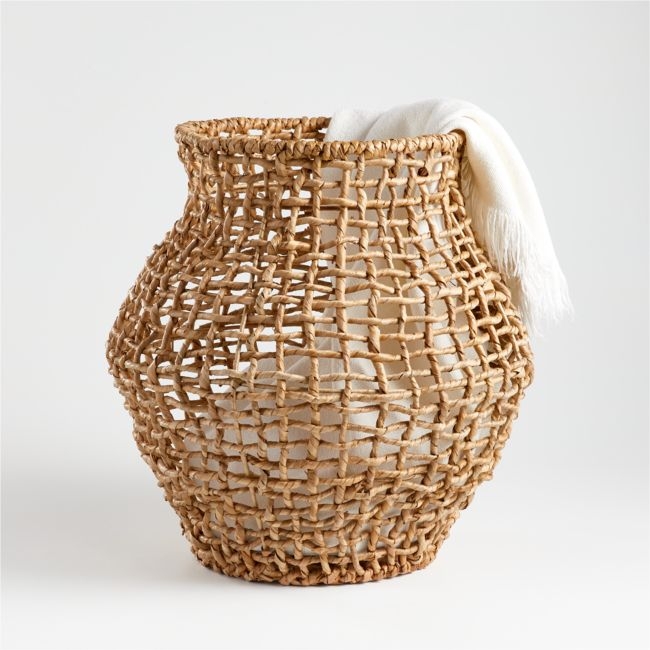 Small Natural Wonky Weave Basket - Image 0