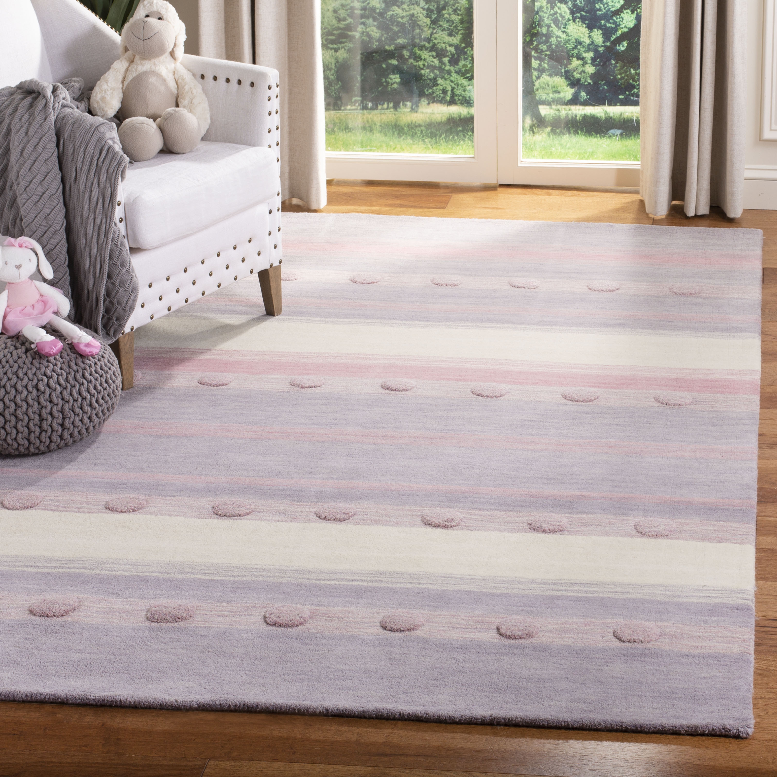 Arlo Home Hand Loomed Area Rug, SFK801V, Light Purple/Ivory,  5' X 8' - Image 1