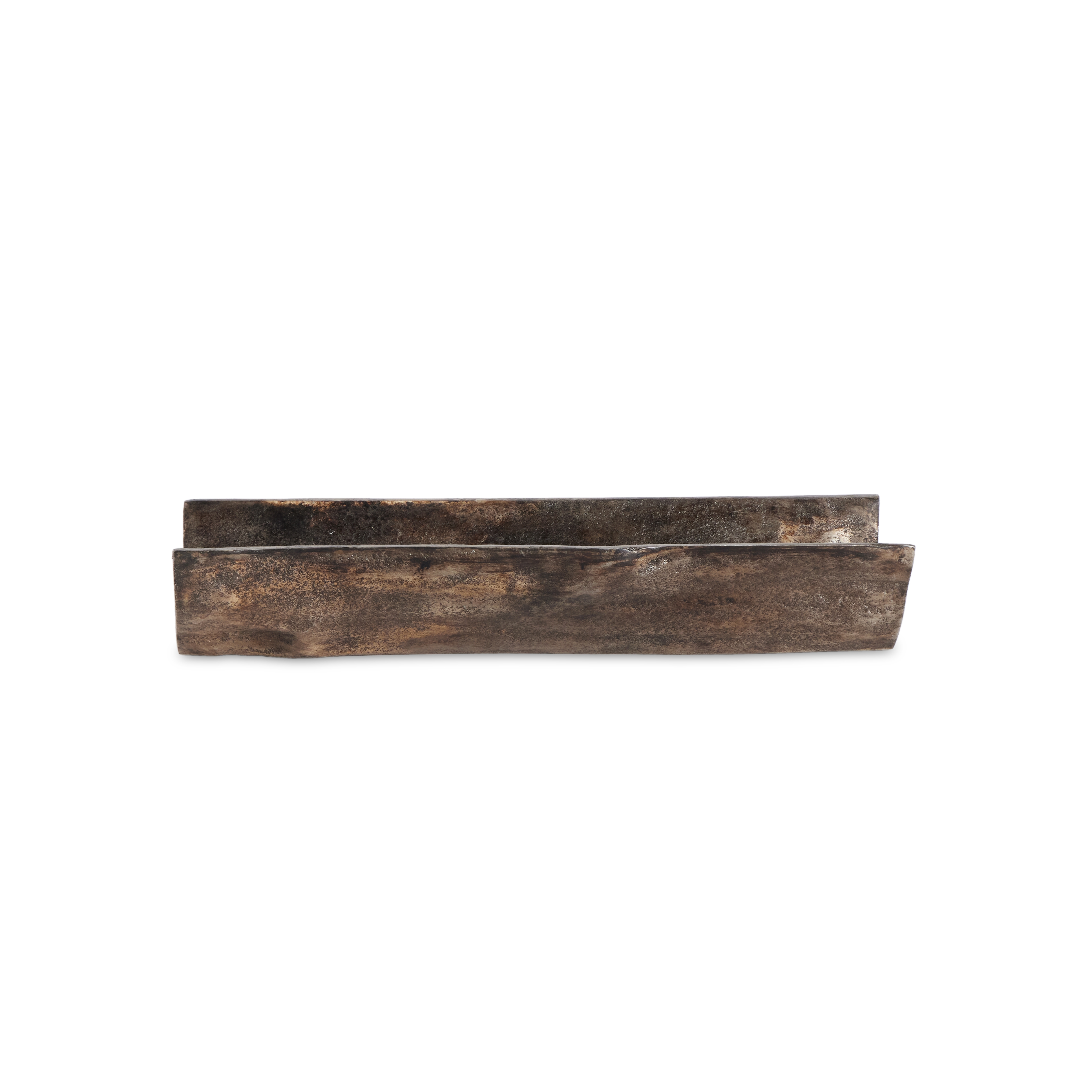 Jagen Outdoor Tray - Rustic Cast Aluminum - Image 3