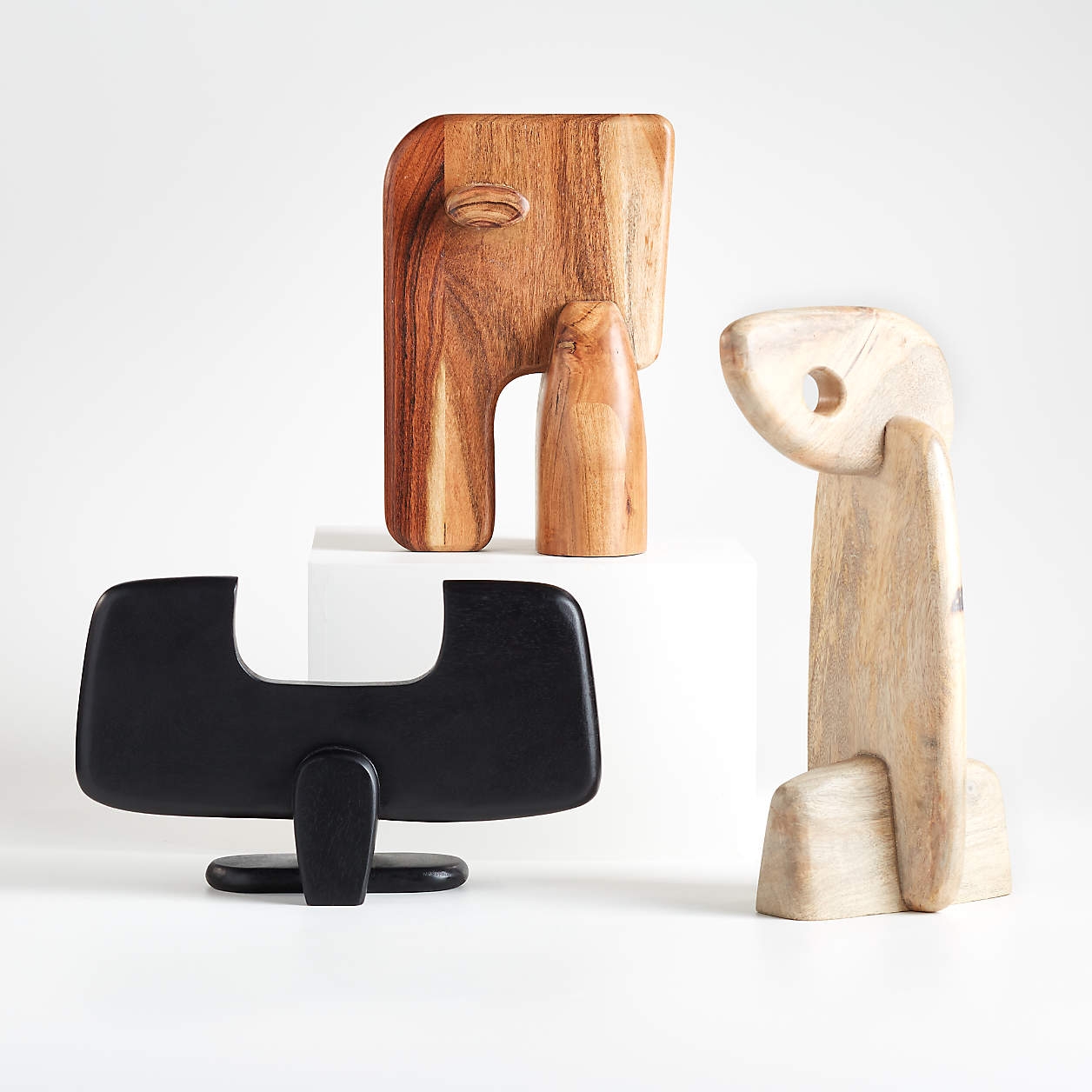 Abstract Wood Bull Sculpture - Image 1