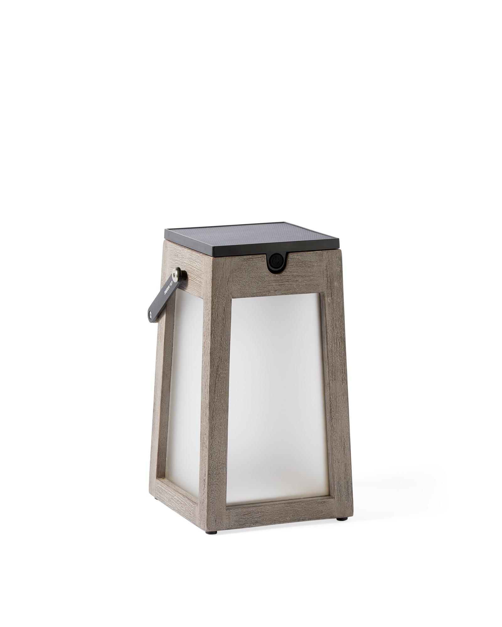 Les Jardins Roam Solar Lantern
