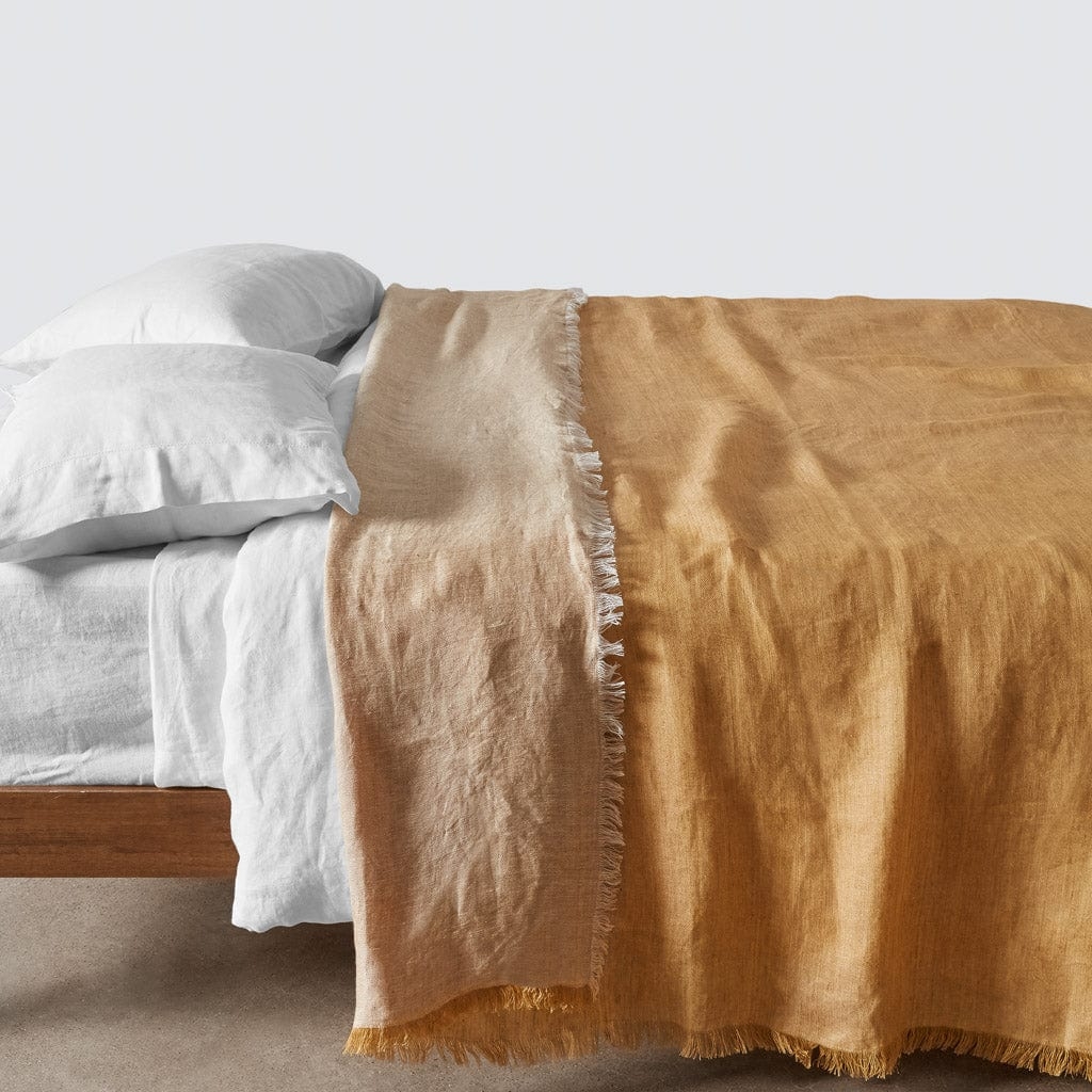 The Citizenry Arya Linen Bed Blanket | Green - Image 0