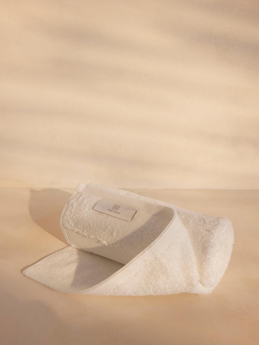 House Hand Towel, 82 x 50cm - Image 0