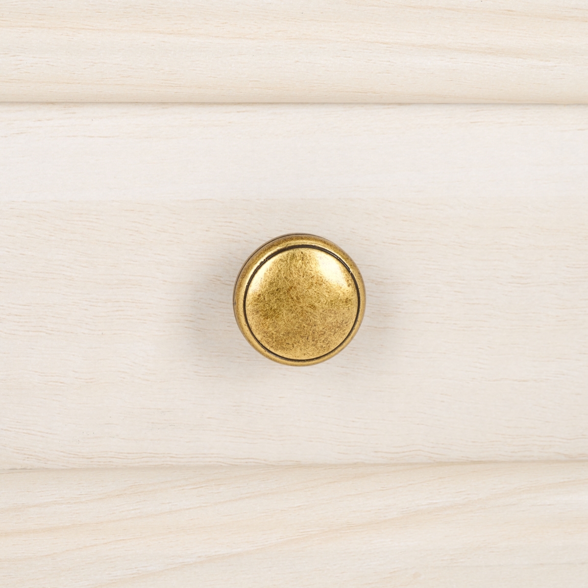 Sondra 2 Drawer Nightstand - Bleached White / Gold - Safavieh - Image 3