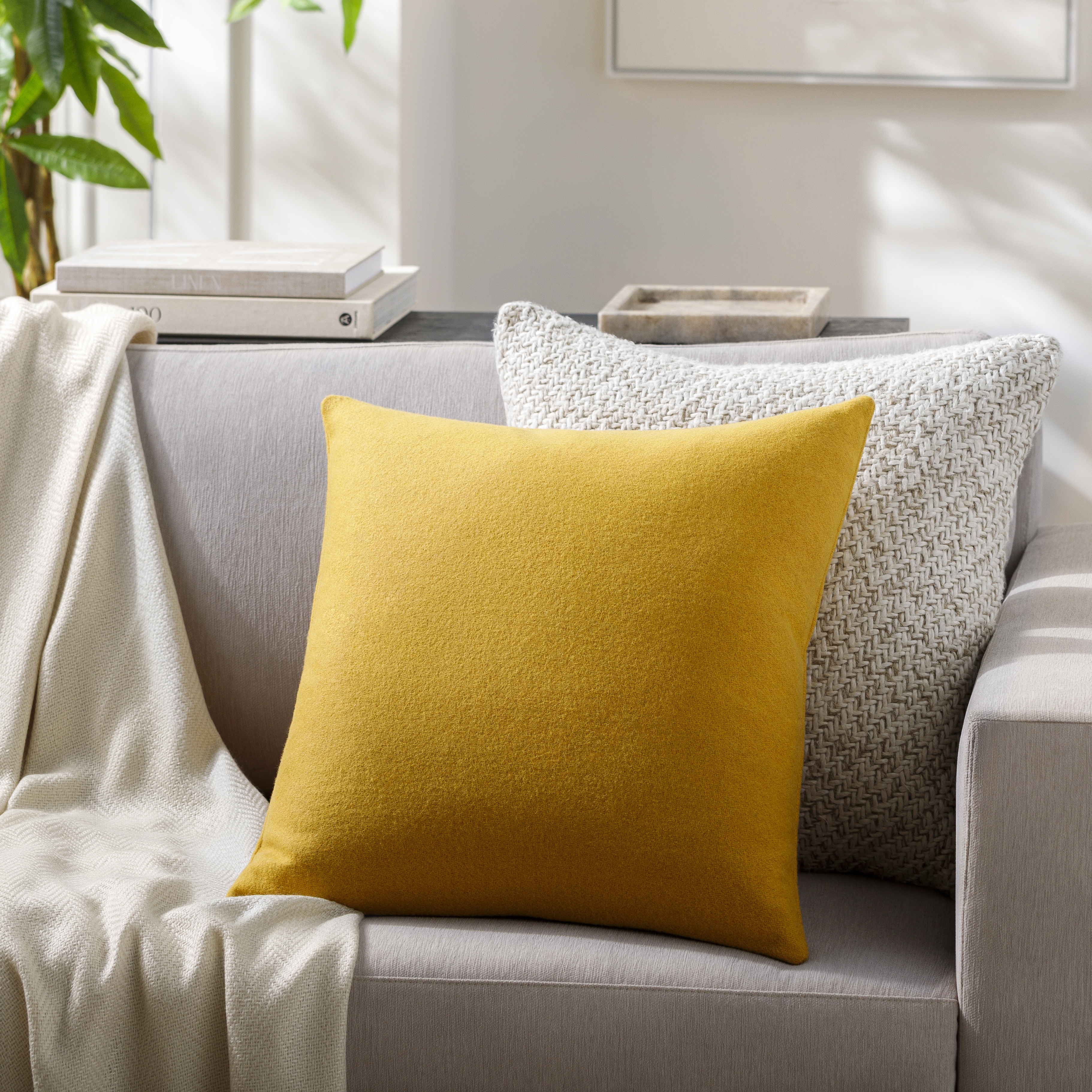 Stirling STG-006 20"L x 20"W Pillow Cover - Image 1