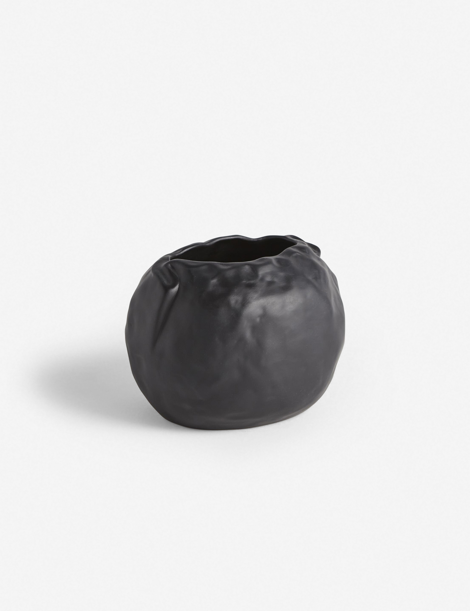 Farrow Vase, Matte Black Small - Image 3