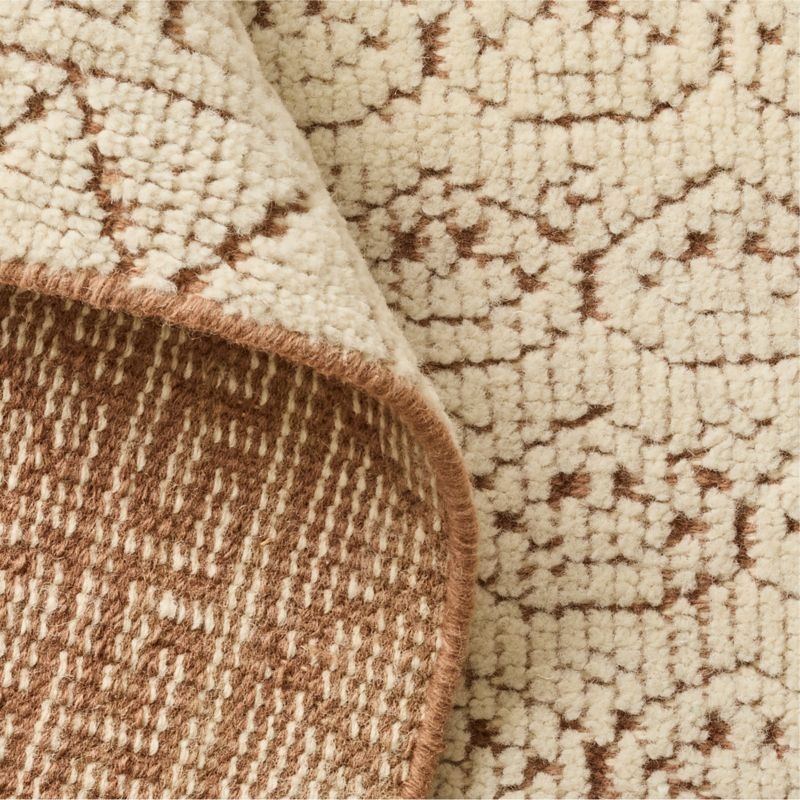 Calero Hand-Knotted Warm White New Zealand Wool Area Rug 5'X8' - Image 3