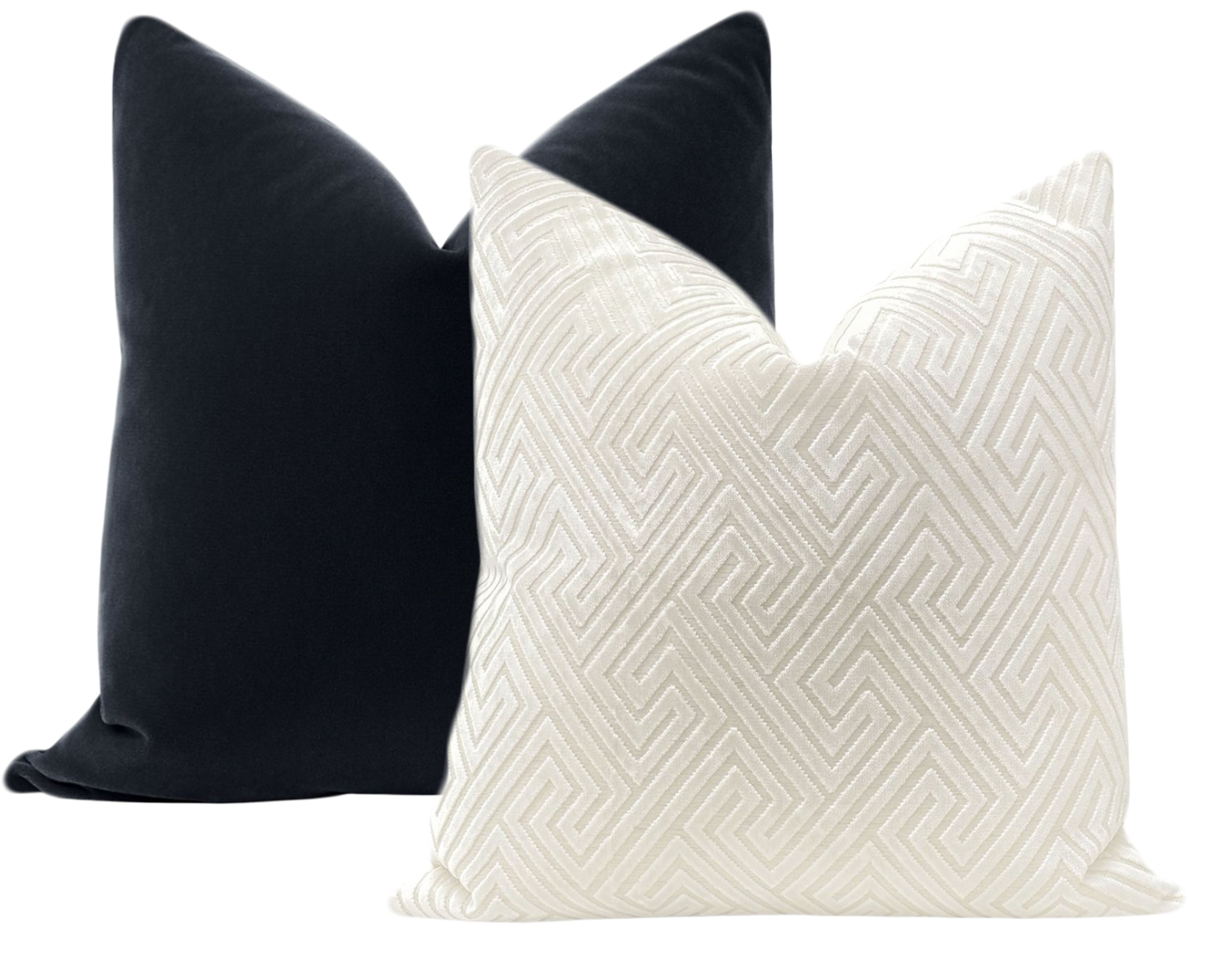 MOHAIR VELVET // GRAPHITE - 14" X 36" - Image 4