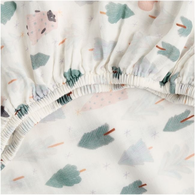 Supersoft Snow and Seek 100% Organic Cotton Gauze Baby Crib Fitted Sheet - Image 0