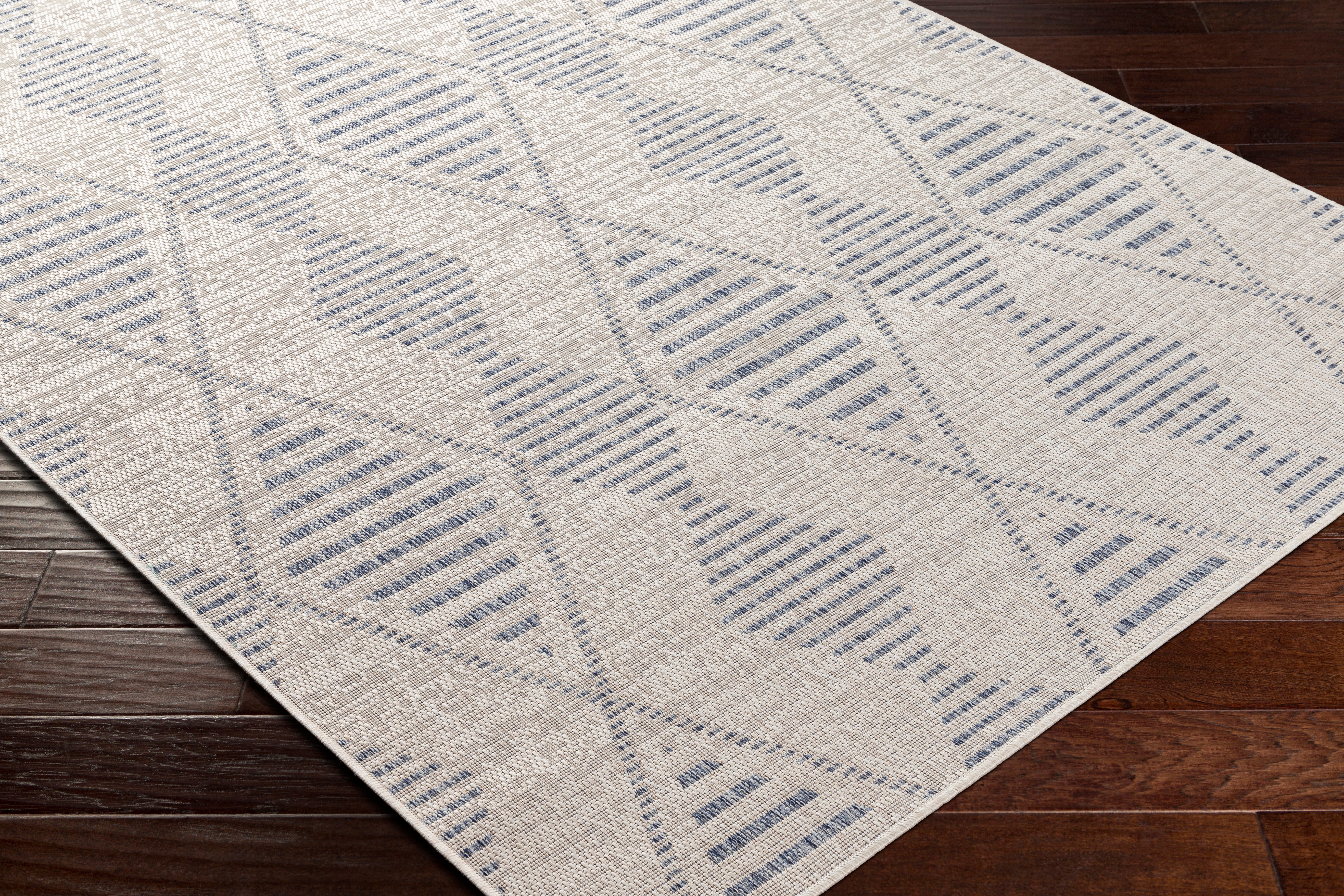 Tuareg Beige Outdoor 9'2" x 12' Machine Woven Rug - Image 6