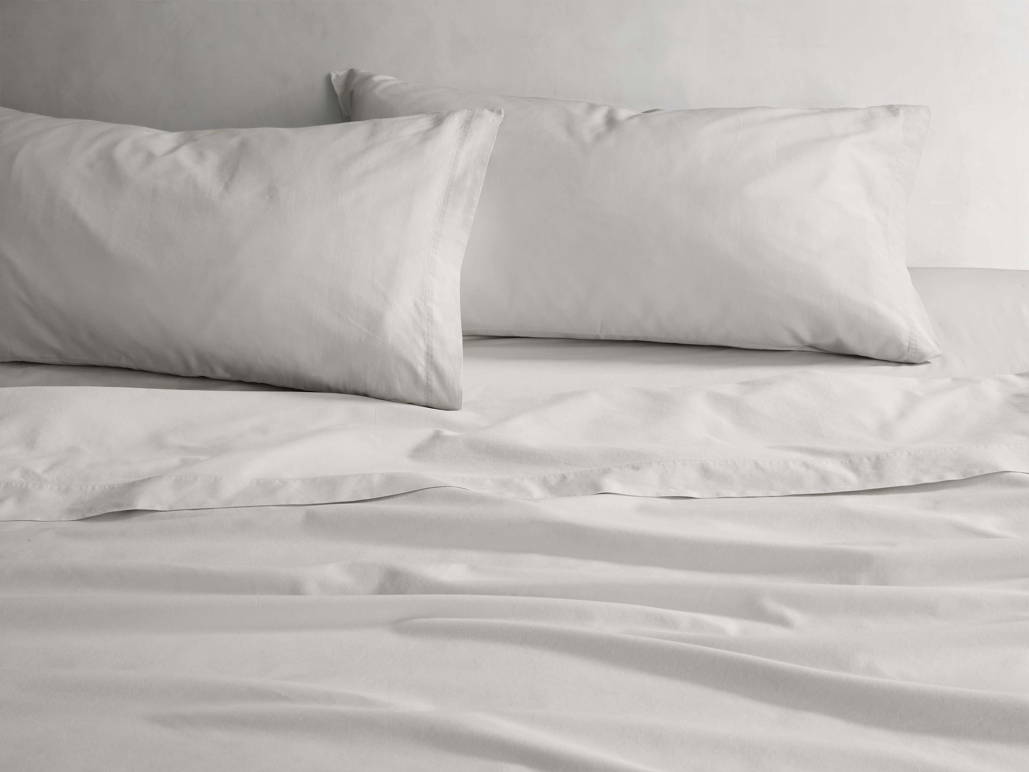 Italian Garment-Dyed Sateen Sheet Set in Cotton Queen White - Image 0