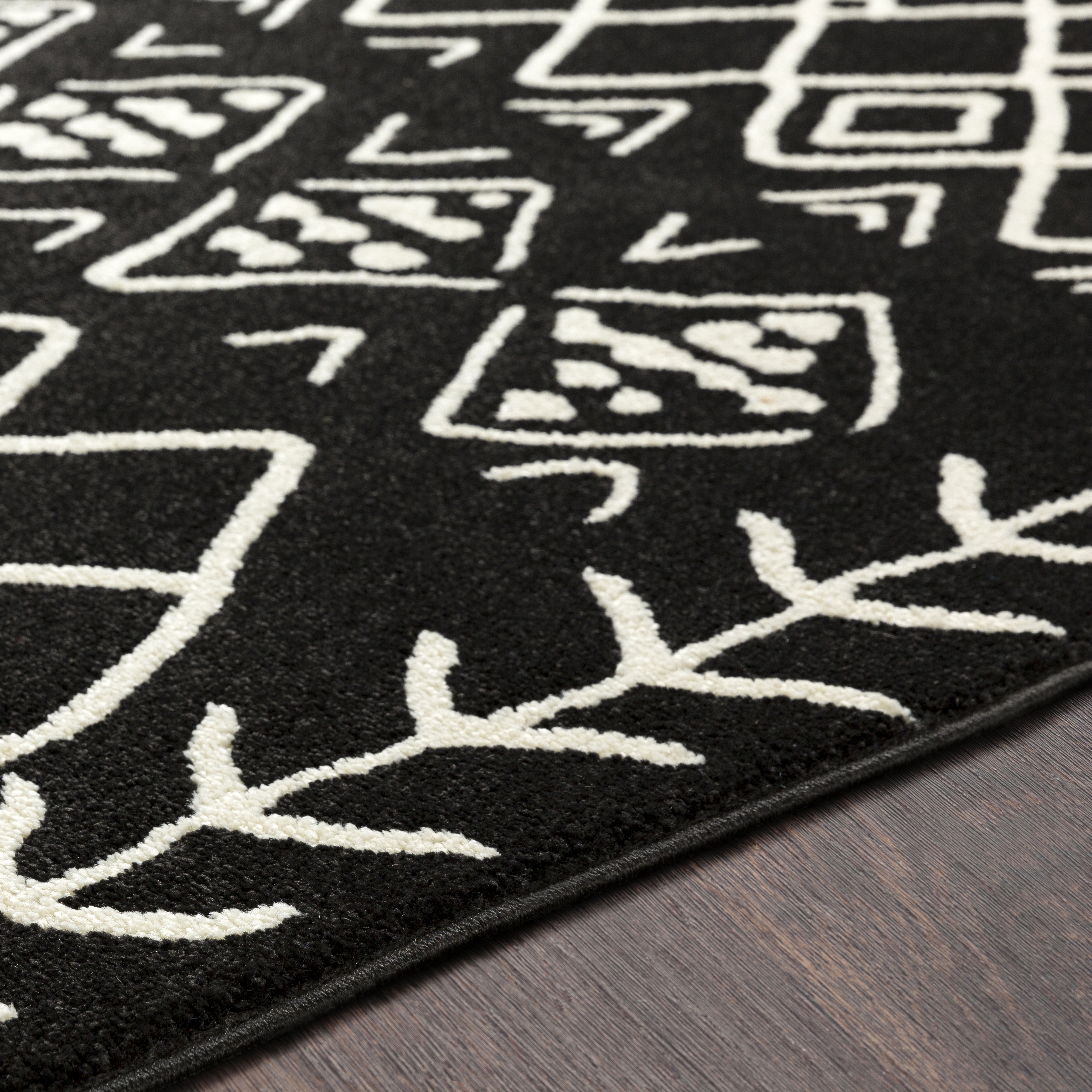 Horizon Black Indoor 7'10" x 7'10" Machine Woven Rug - Image 3