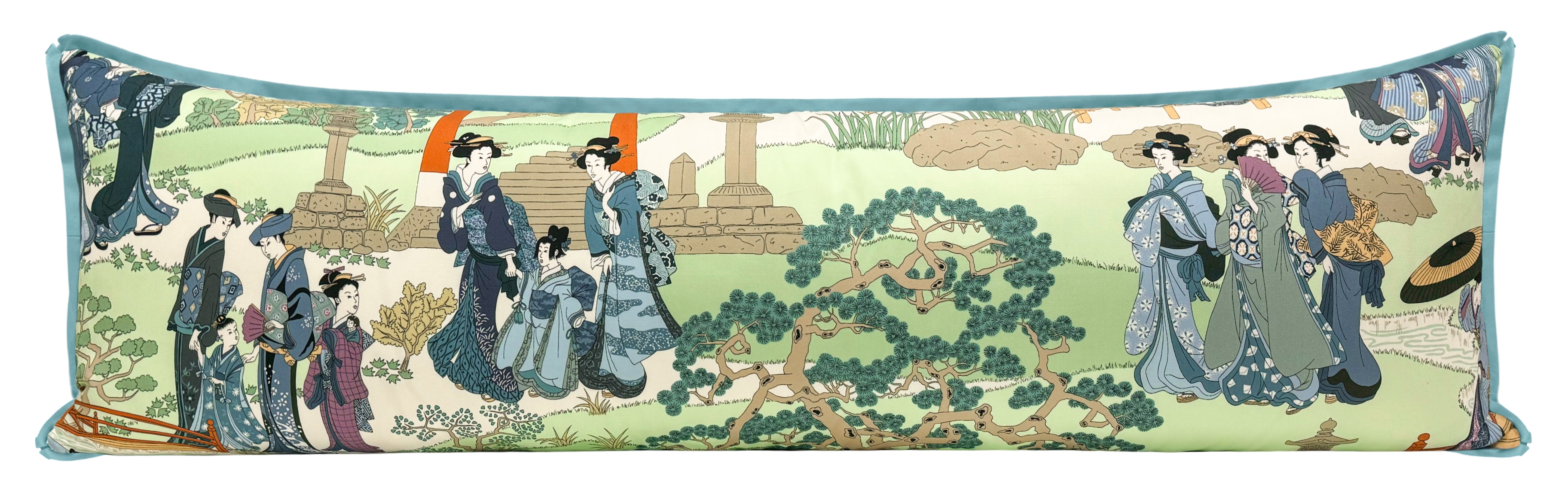 THE XL LUMBAR :: GEISHAS // INDIGO | MANUEL CANOVAS - Sample 4" X 4" / BUTTERFLY FLANGE / Bone - Image 2