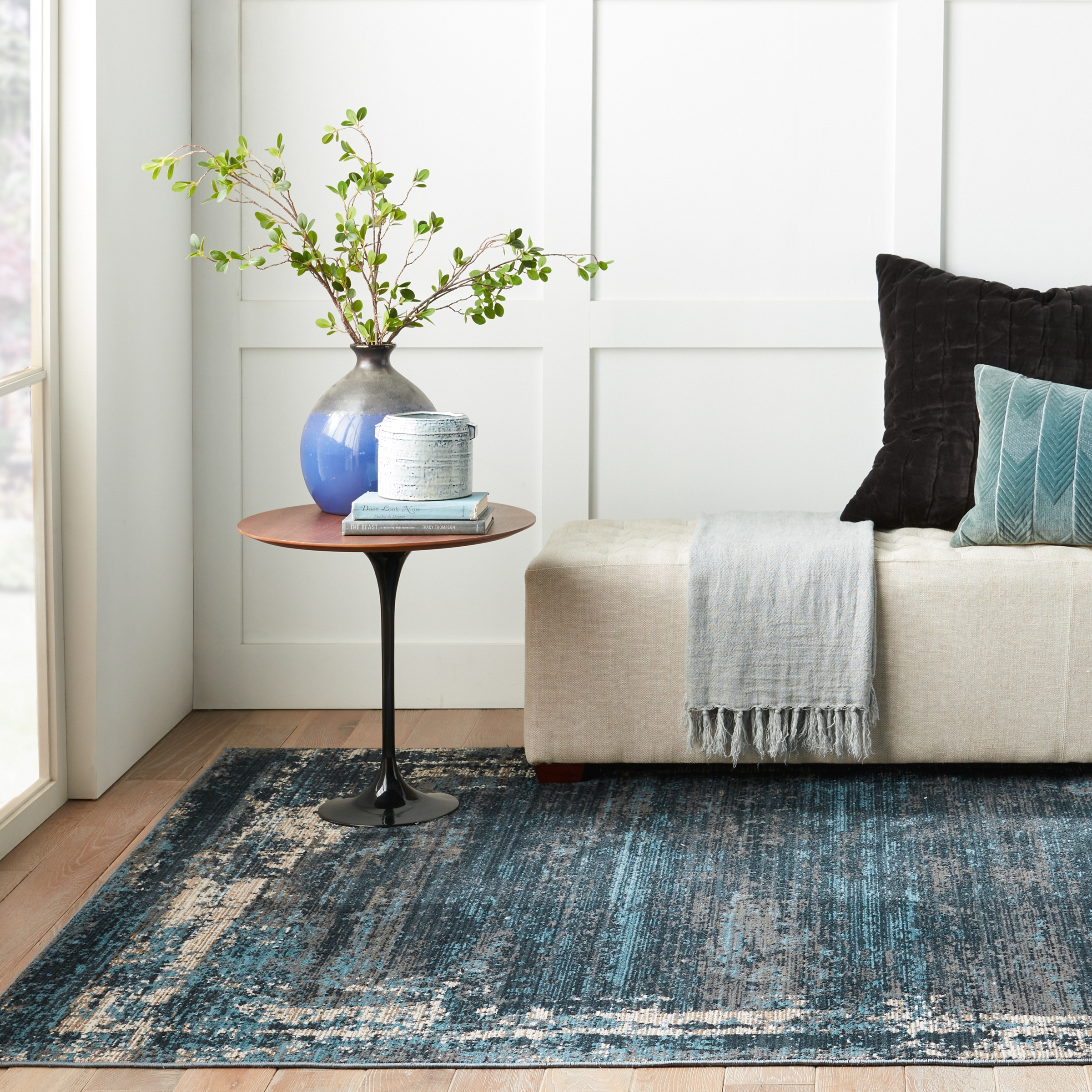 Vibe by Aleph Abstract Blue/ Gray Area Rug (8'X10') - Image 5