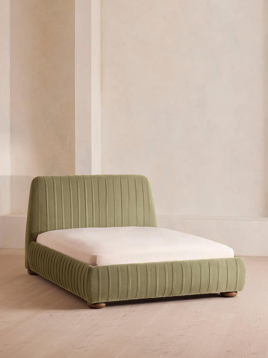 Vivienne Bed, Full, Velvet, Lichen, US - Image 0