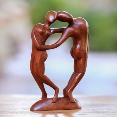Penishaw Couple in Love Suar Wood Sculpture - Image 0