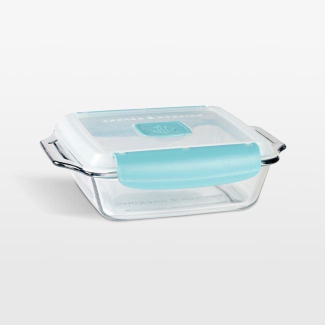 Anchor Hocking 8" Glass Cake Dish with TrueLock Lid - Image 0