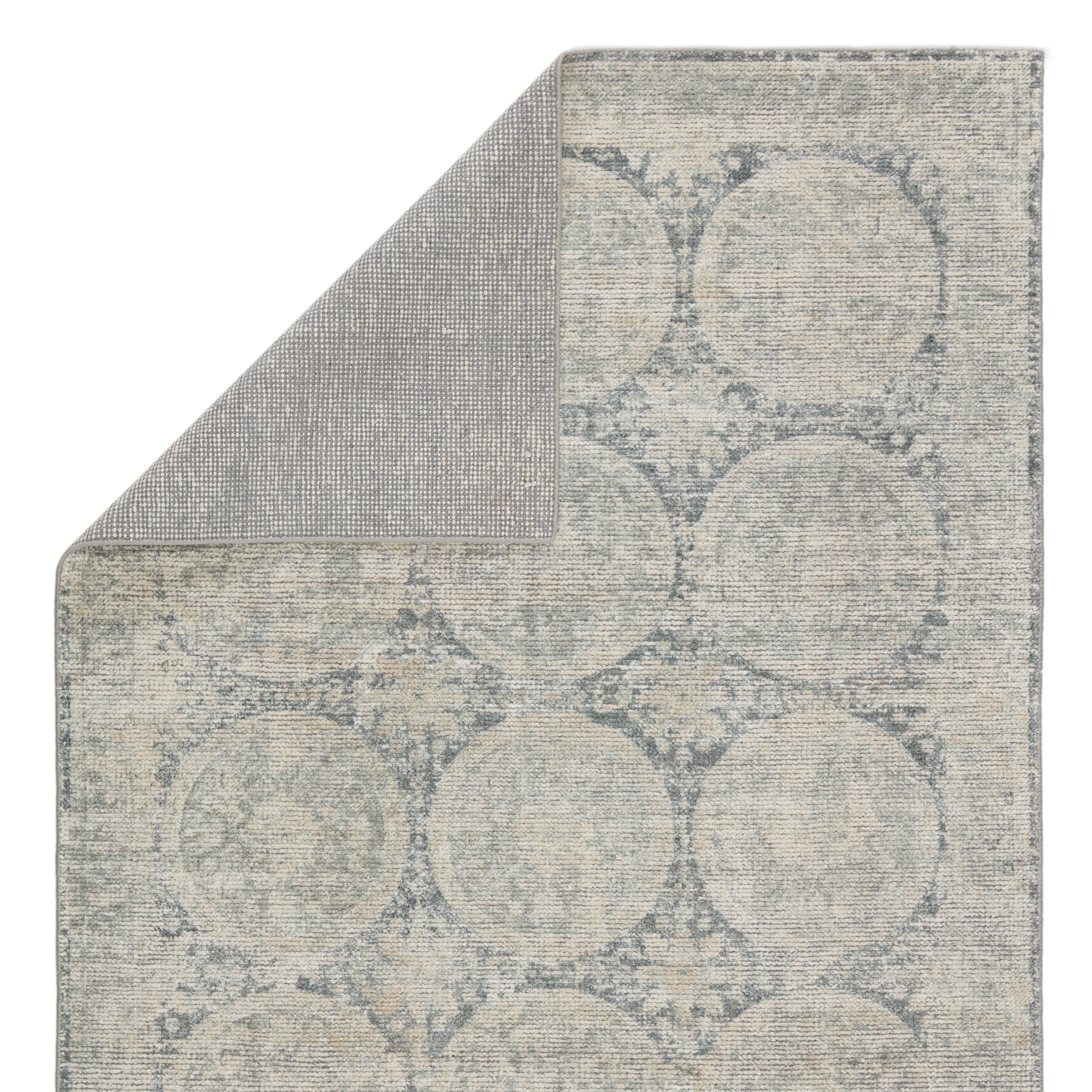 Barclay Butera by Crescent Handmade Medallion Blue/ Gray Area Rug (5'X8') - Image 2