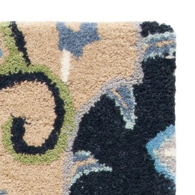 Kouerga Hand-Tufted Wool Gray Area Rug - Image 0