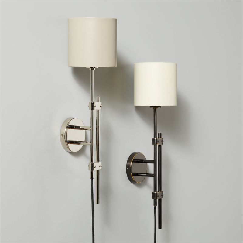 Soporte Blackened Brass Plug-In Wall Sconce - Image 4