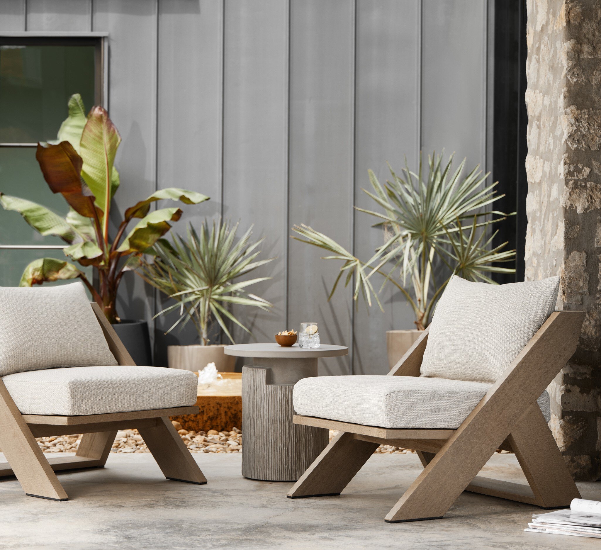 Huron Outdoor End Table - Flint Concrete - Image 13