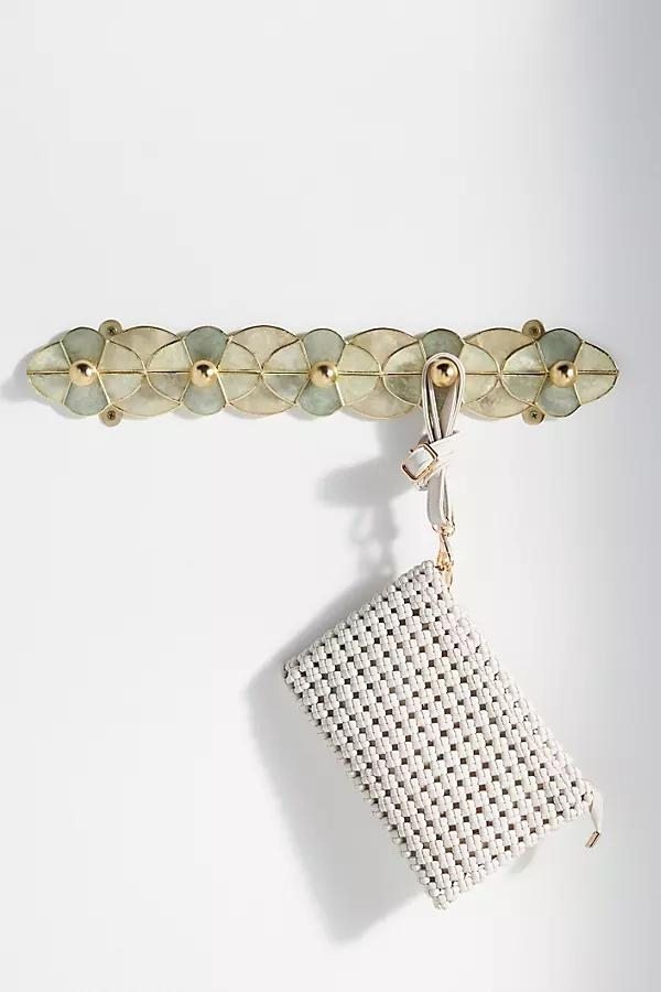 Avril Capiz Hookrack - Image 0