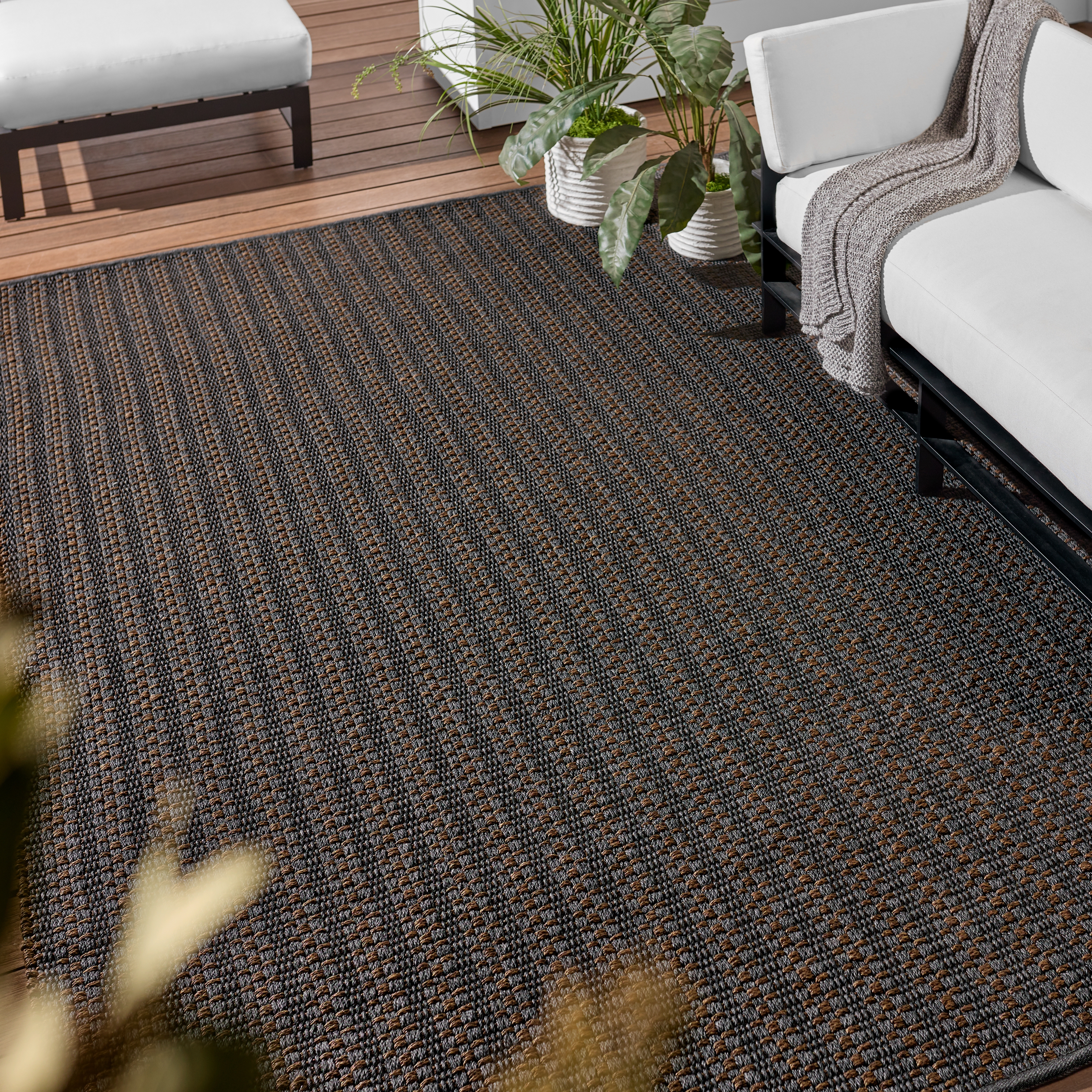 Elmas Handmade Indoor/Outdoor Striped Gray/Brown Area Rug (8'X10') - Image 4