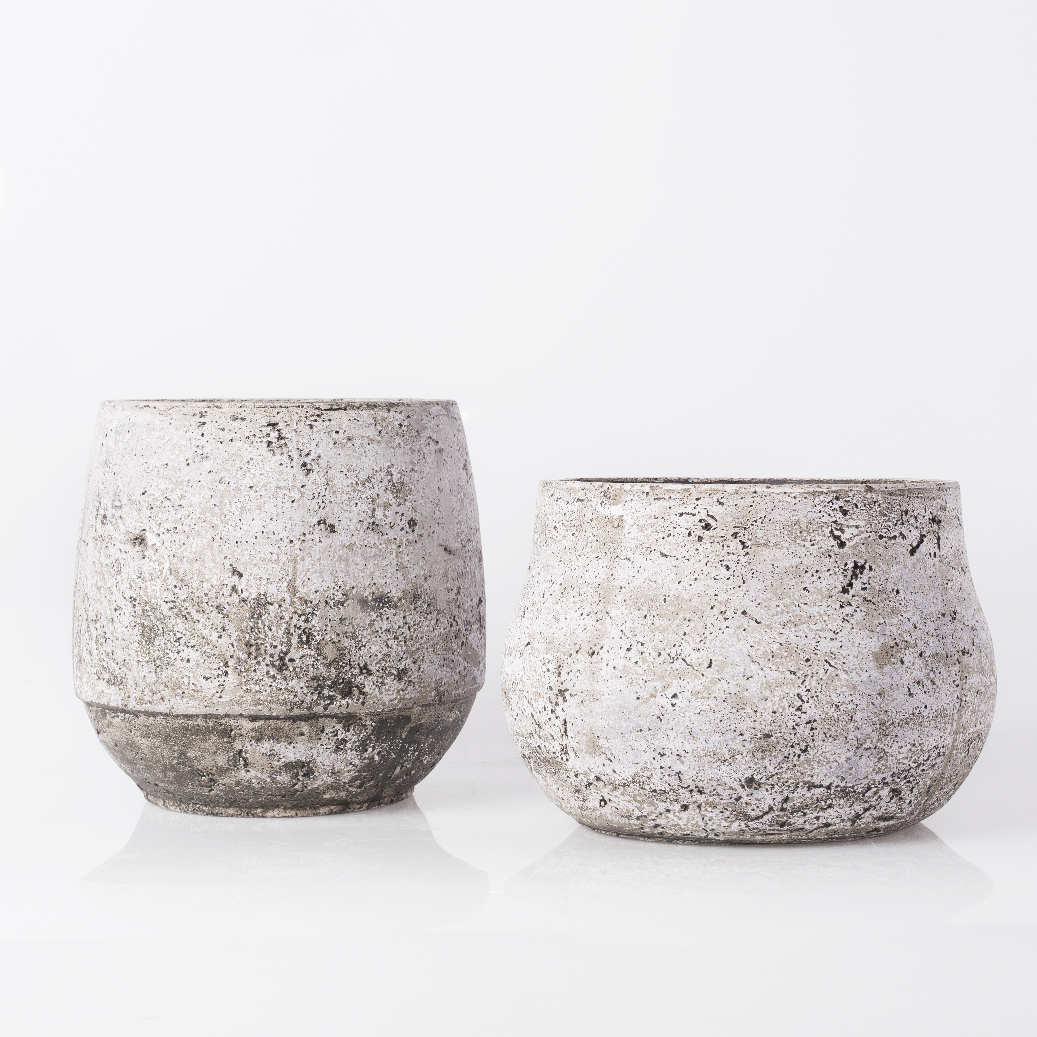 Rome Rustic Planter Pot, 12" - Image 2