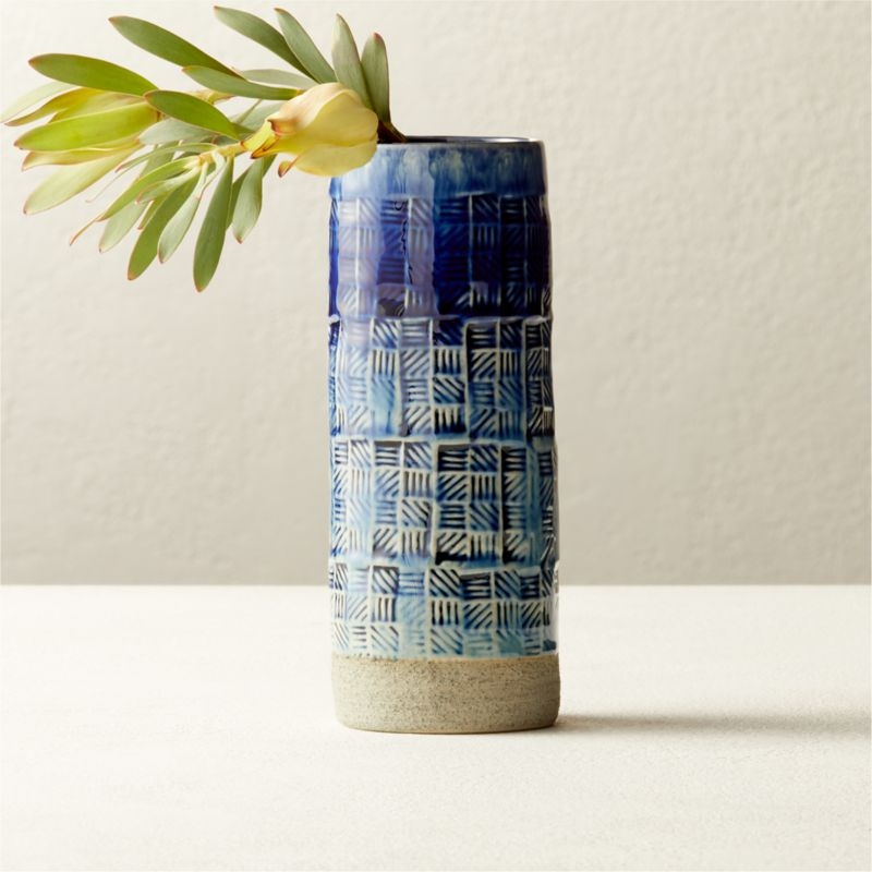 Intersect Indigo Vase - Image 1