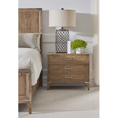 Kissena 3 - Drawer Bachelors Chest in Brown - Image 0