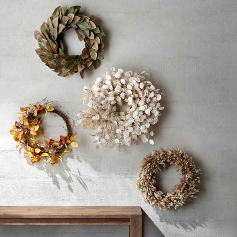 Faux Cream Lunaria Wreath 32" - Image 3