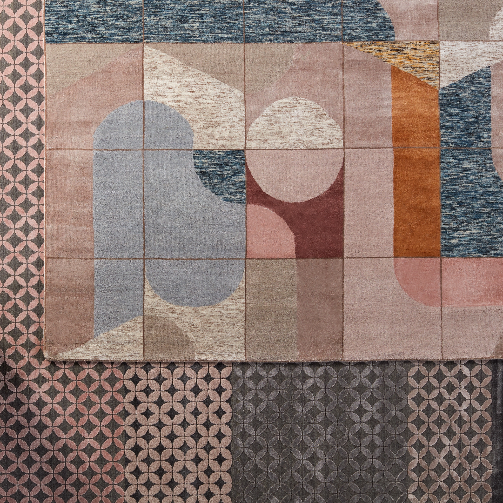 Kavi by Mismo 2 Hand-Knotted Geometric Blue/ Mauve Area Rug (10'X14') - Image 4