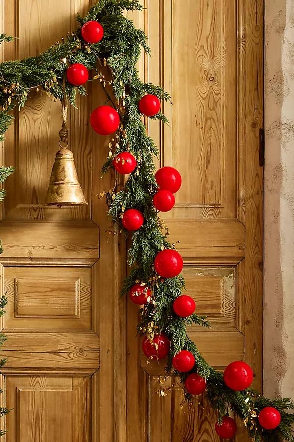Shatterproof Bauble Garland, 6' - Image 0