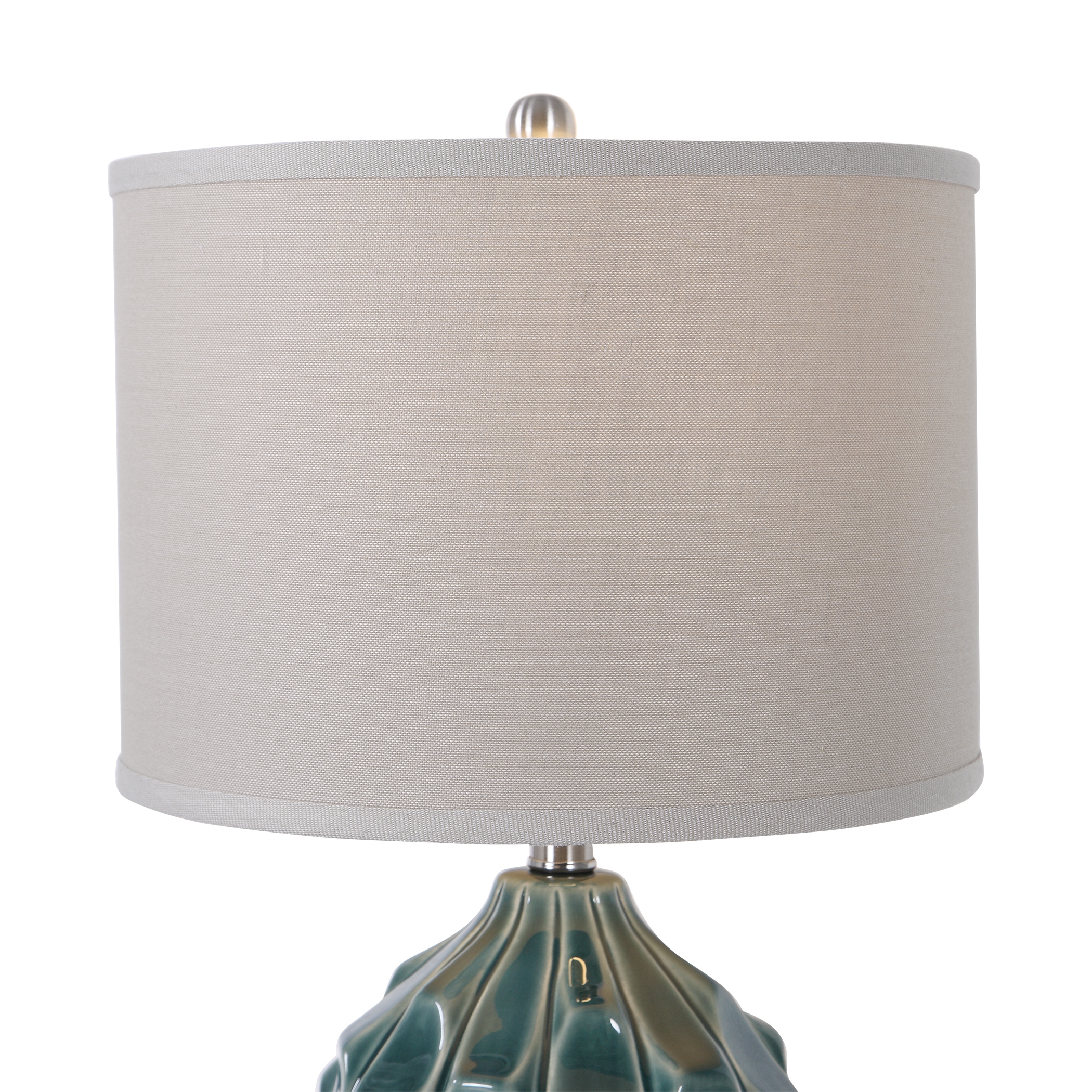 Scalloped Ceramic Table Lamp - Image 4