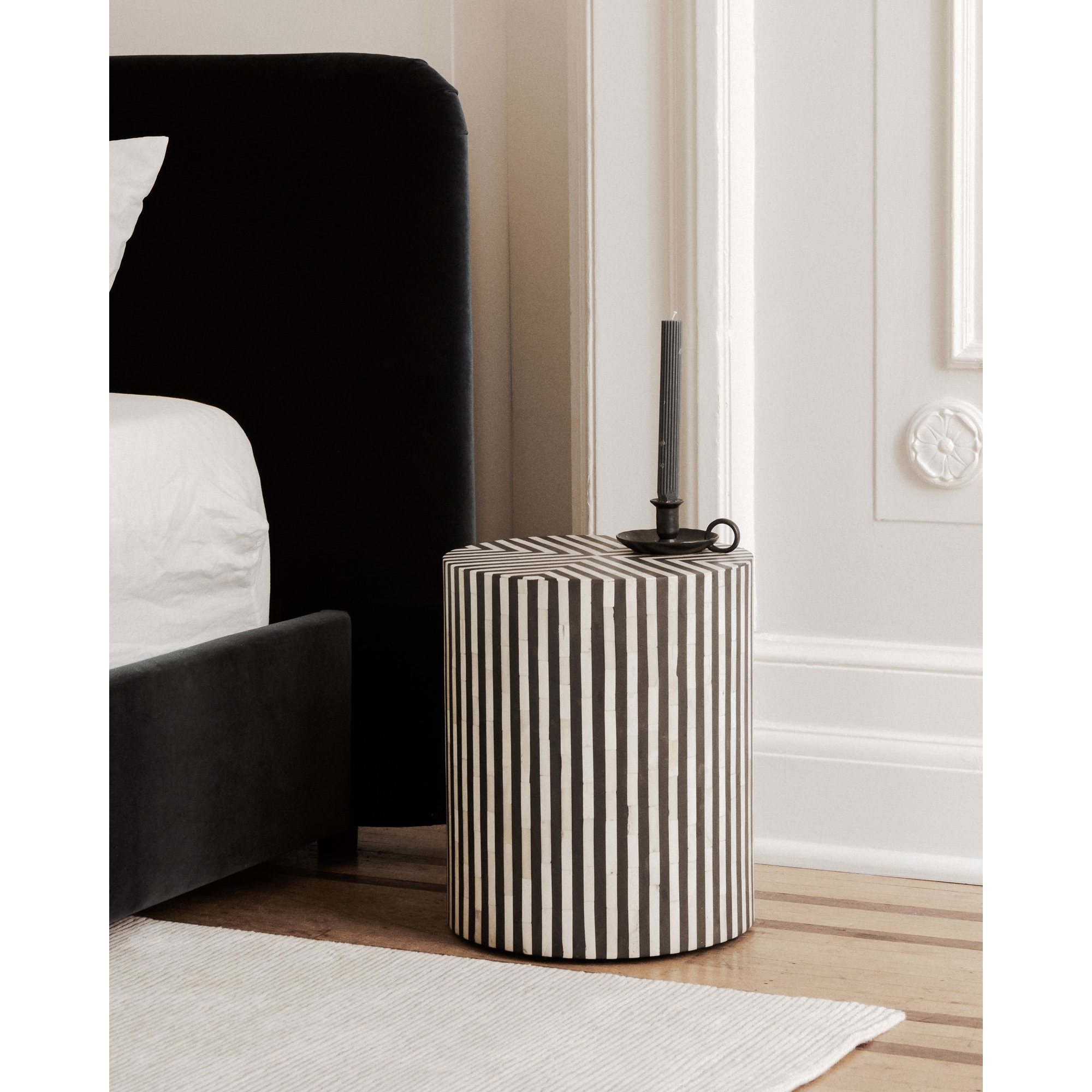 Chameau Side Table Black - Image 5