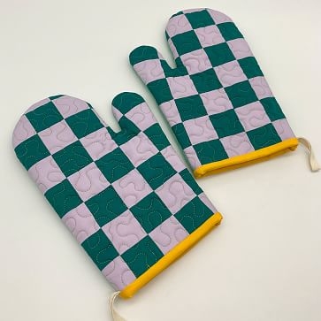 Oven Mitt In Pink Green Check - Image 2