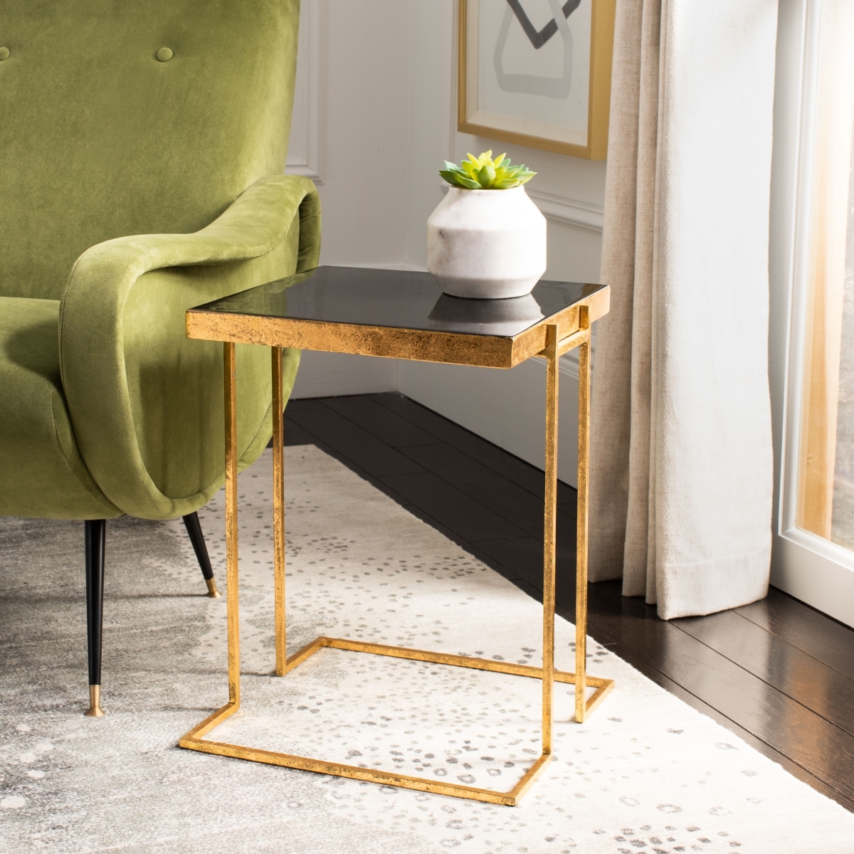 Amarylis Greek Key Side Table - Black / Gold - Safavieh - Image 1