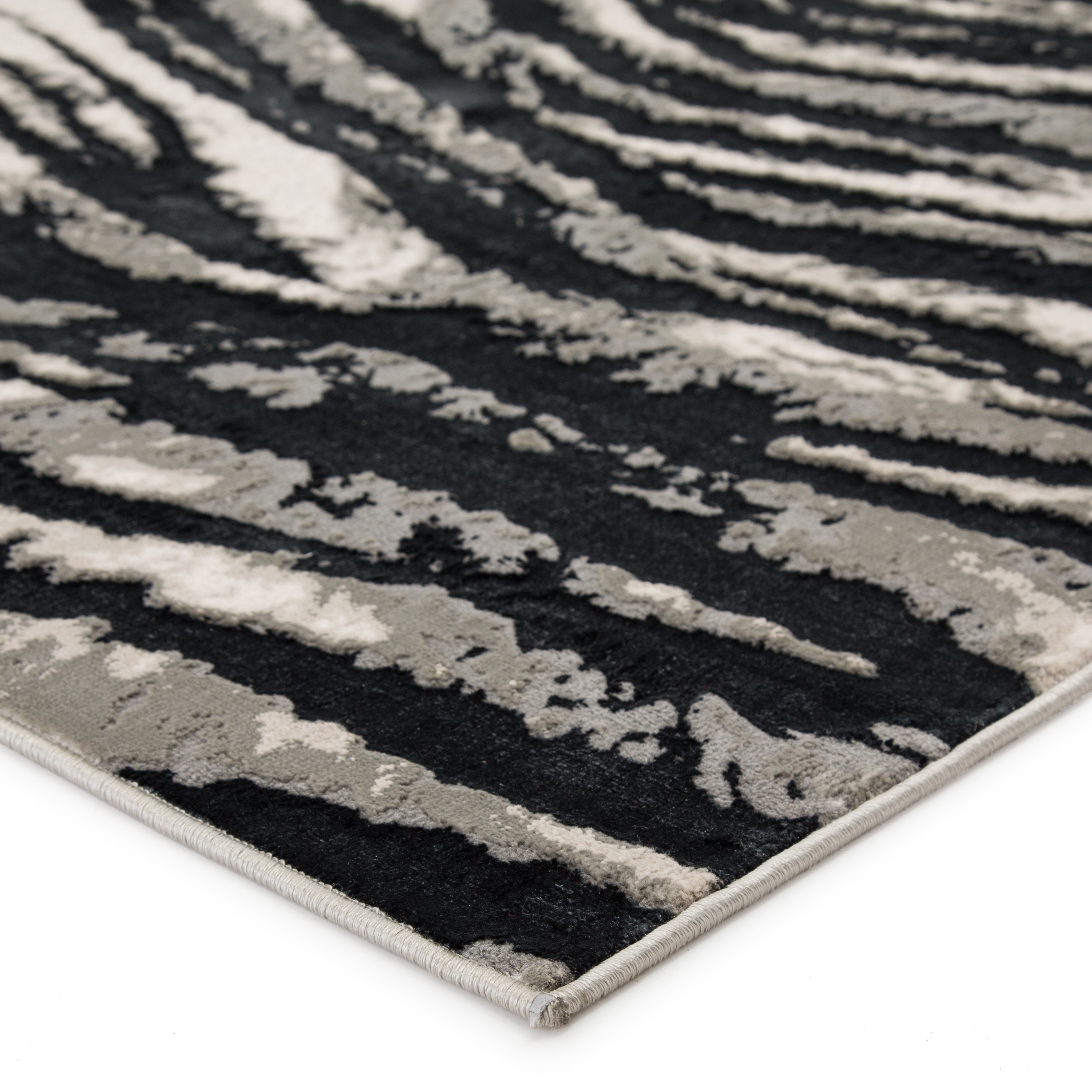 Saber Animal Black/ Gray Area Rug (9'6"X13') - Image 1