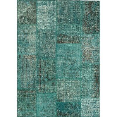 Maximiliano Hand-Knotted Cotton Green Area Rug - Image 0