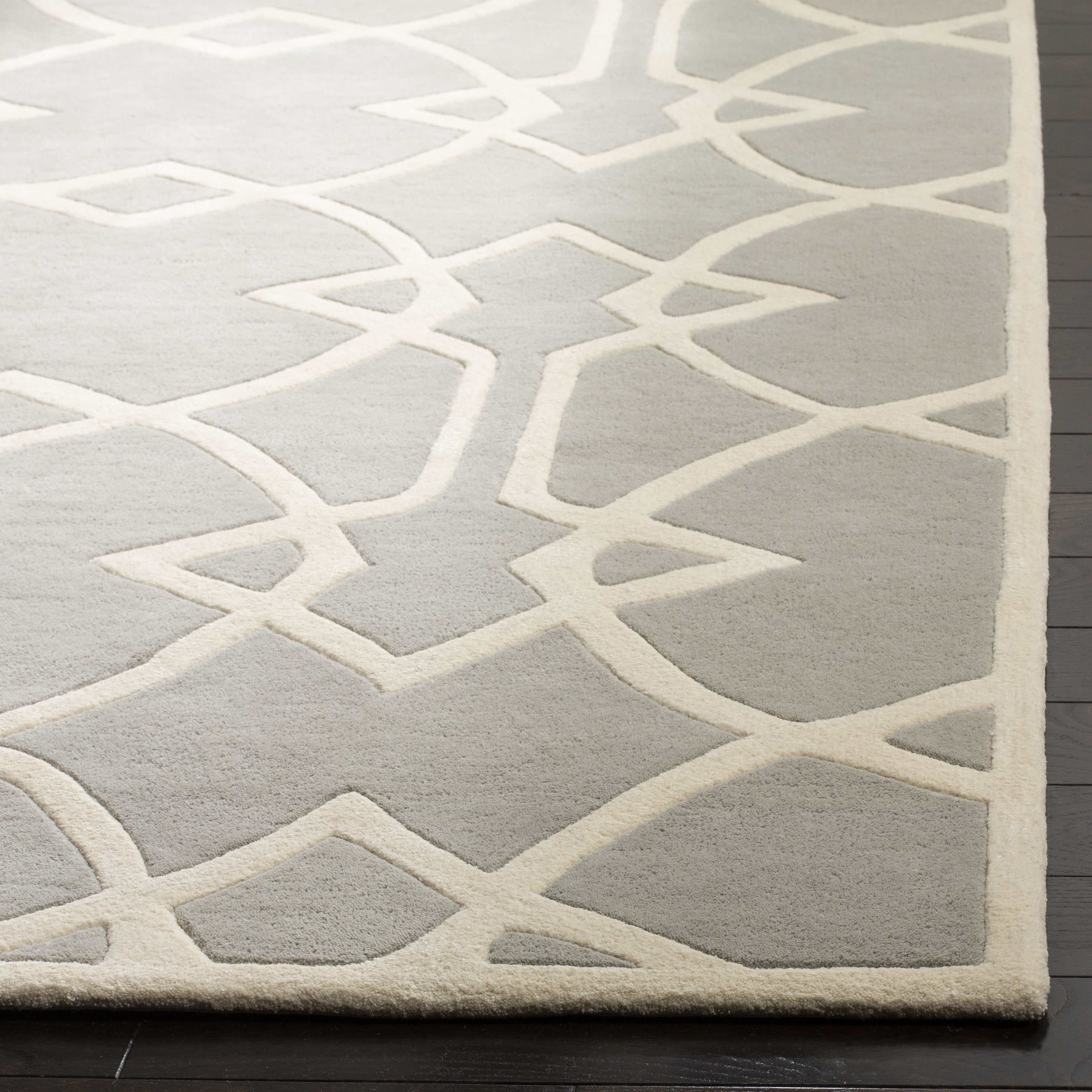 Arlo Home Hand Tufted Area Rug, CPR343A, Grey/Ivory,  2' 3" X 9' - Image 2