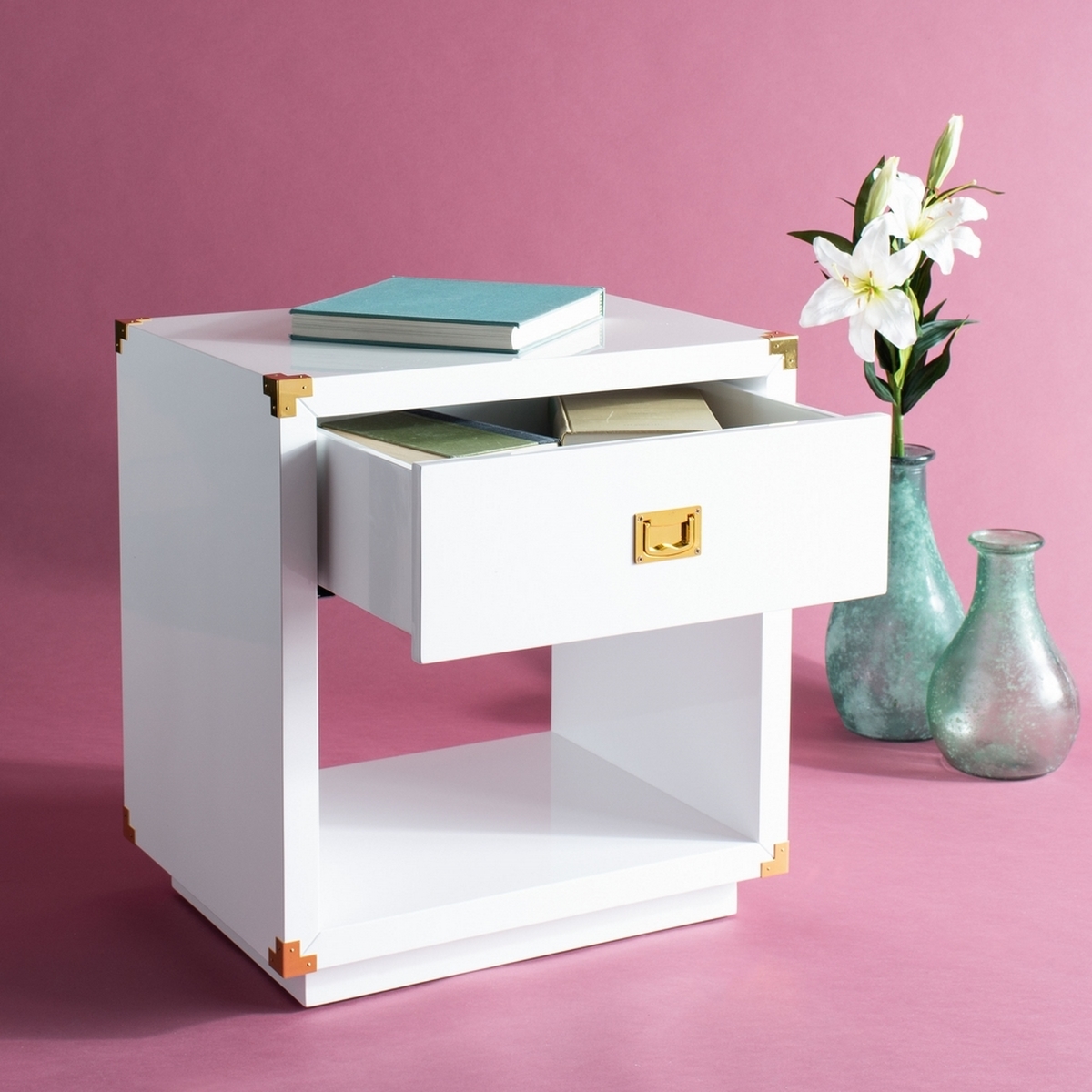 Lella Lacquer Side Table - White - Safavieh - Image 1