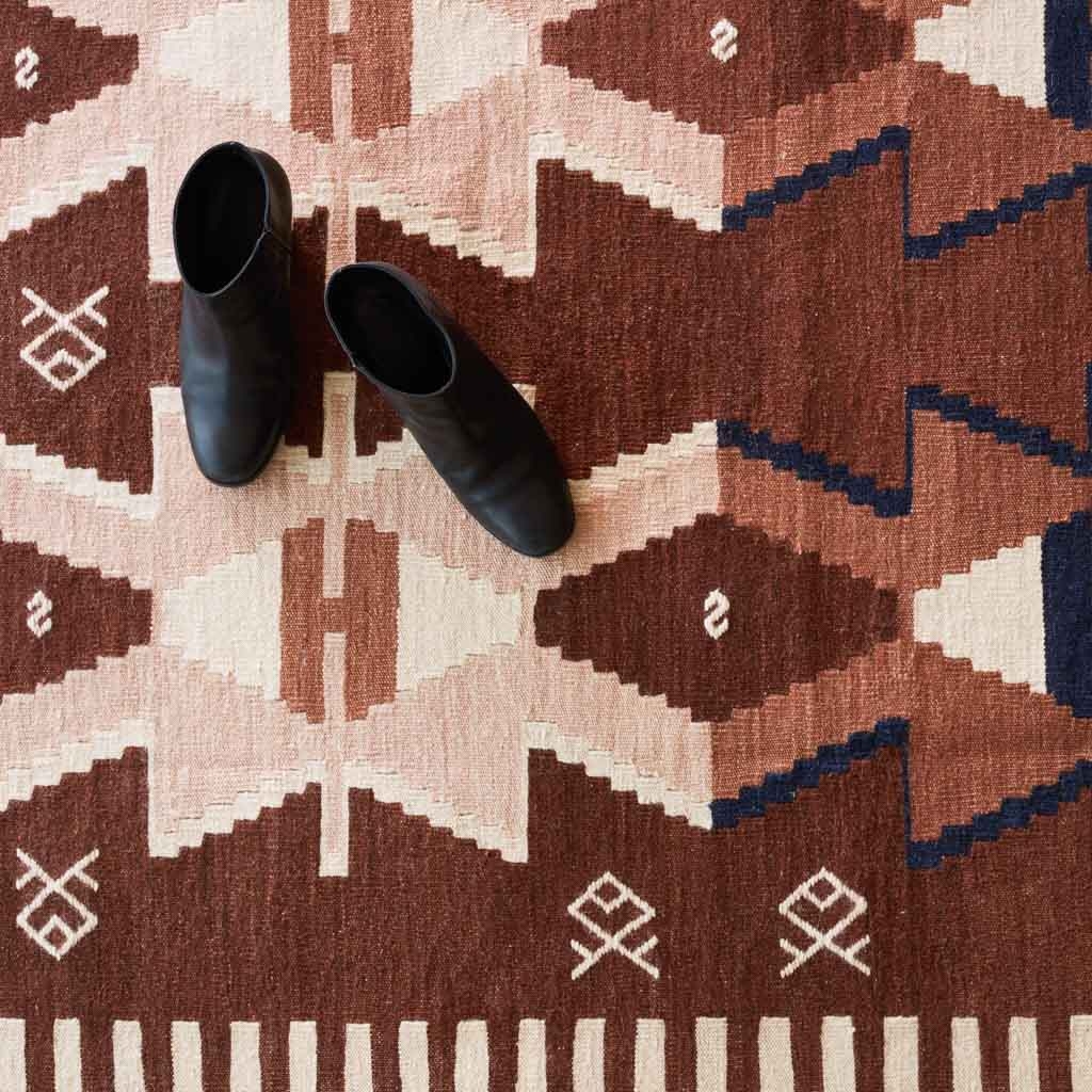 The Citizenry Yürek Handwoven Kilim Area Rug | 5' x 8' | Red - Image 2