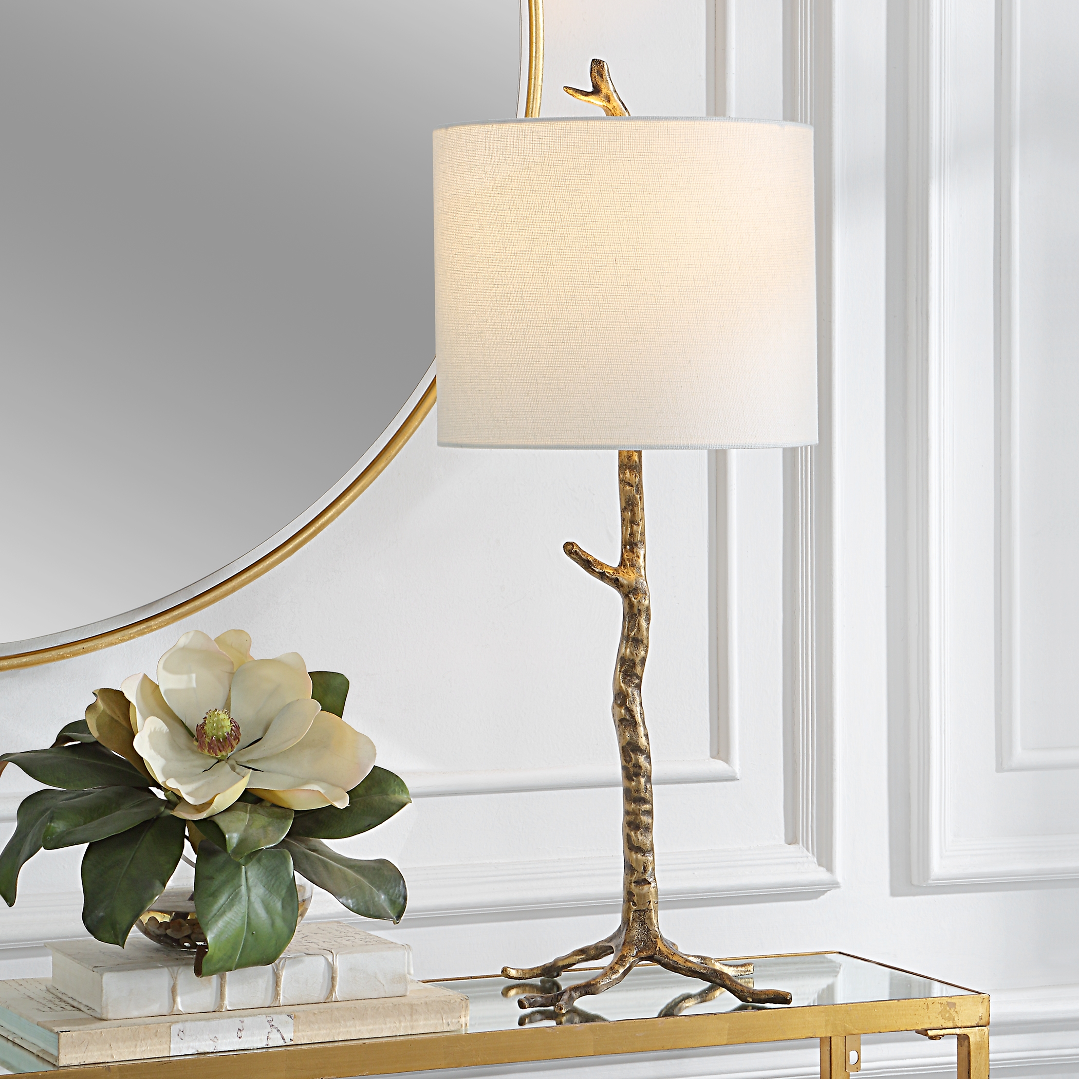 TABLE LAMP - Image 1