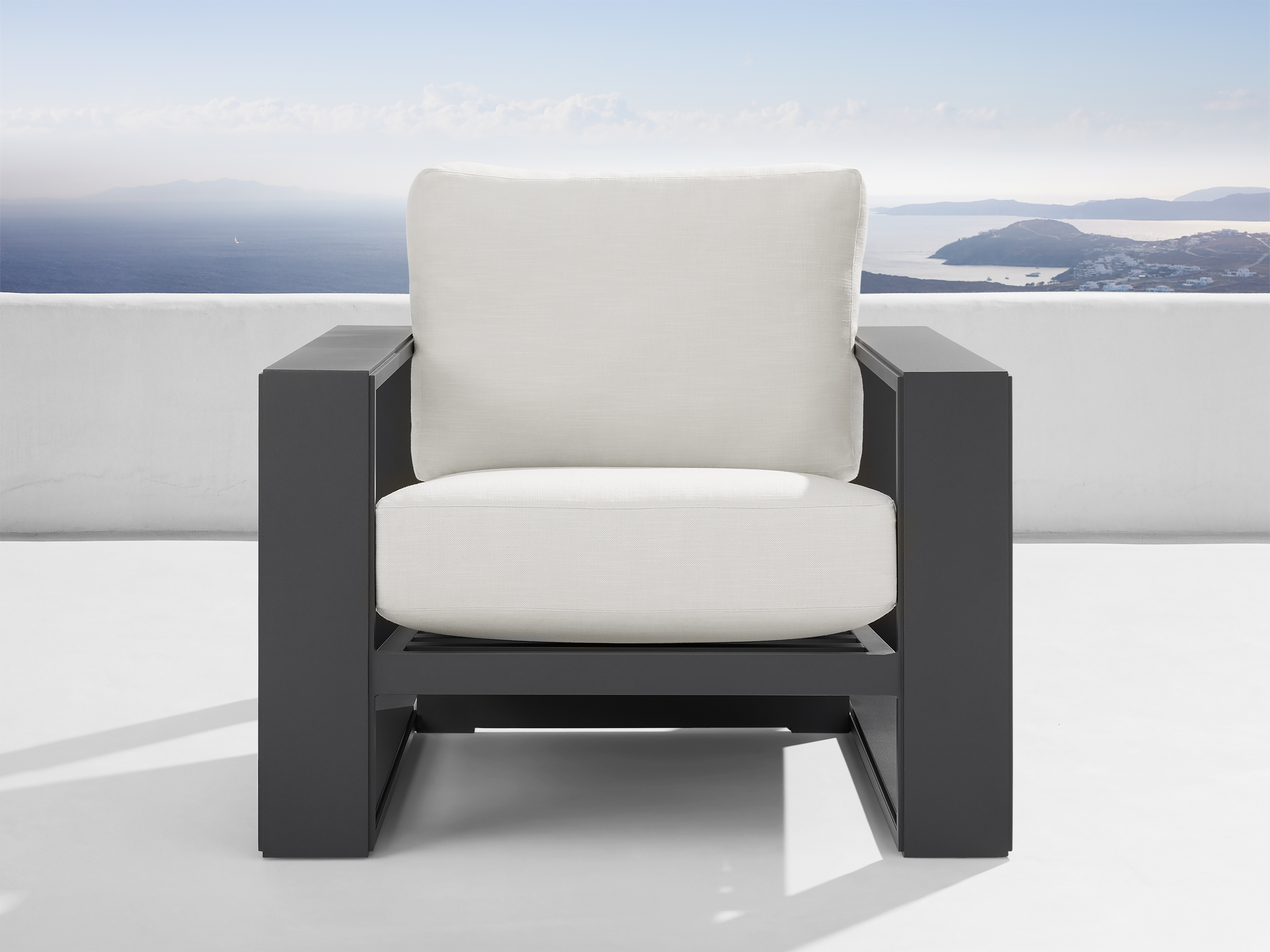 Canyon Outdoor Lounge Chair Aluminum in Natural  Eden Snow - Image 0