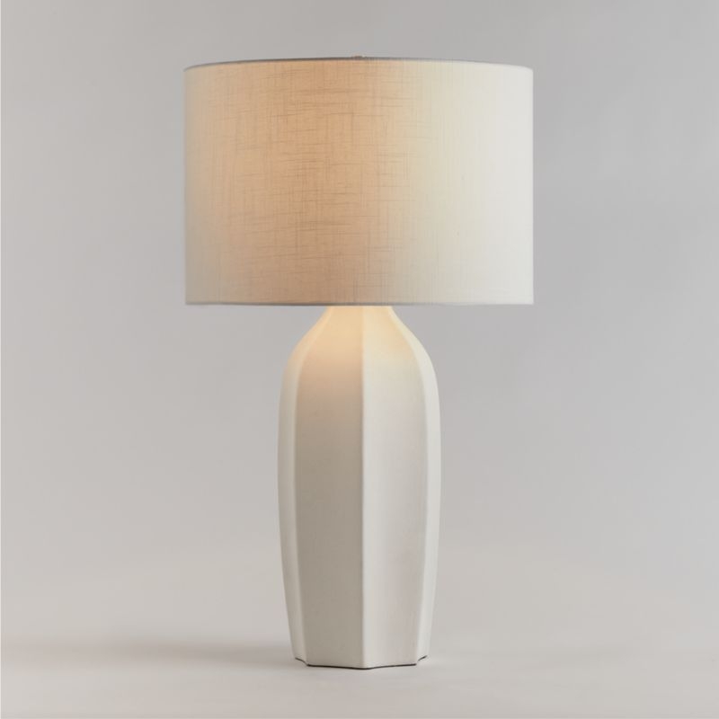 Amaryllis Large White Ceramic Table Lamp - Image 3